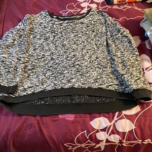 Womens Top/Sweater